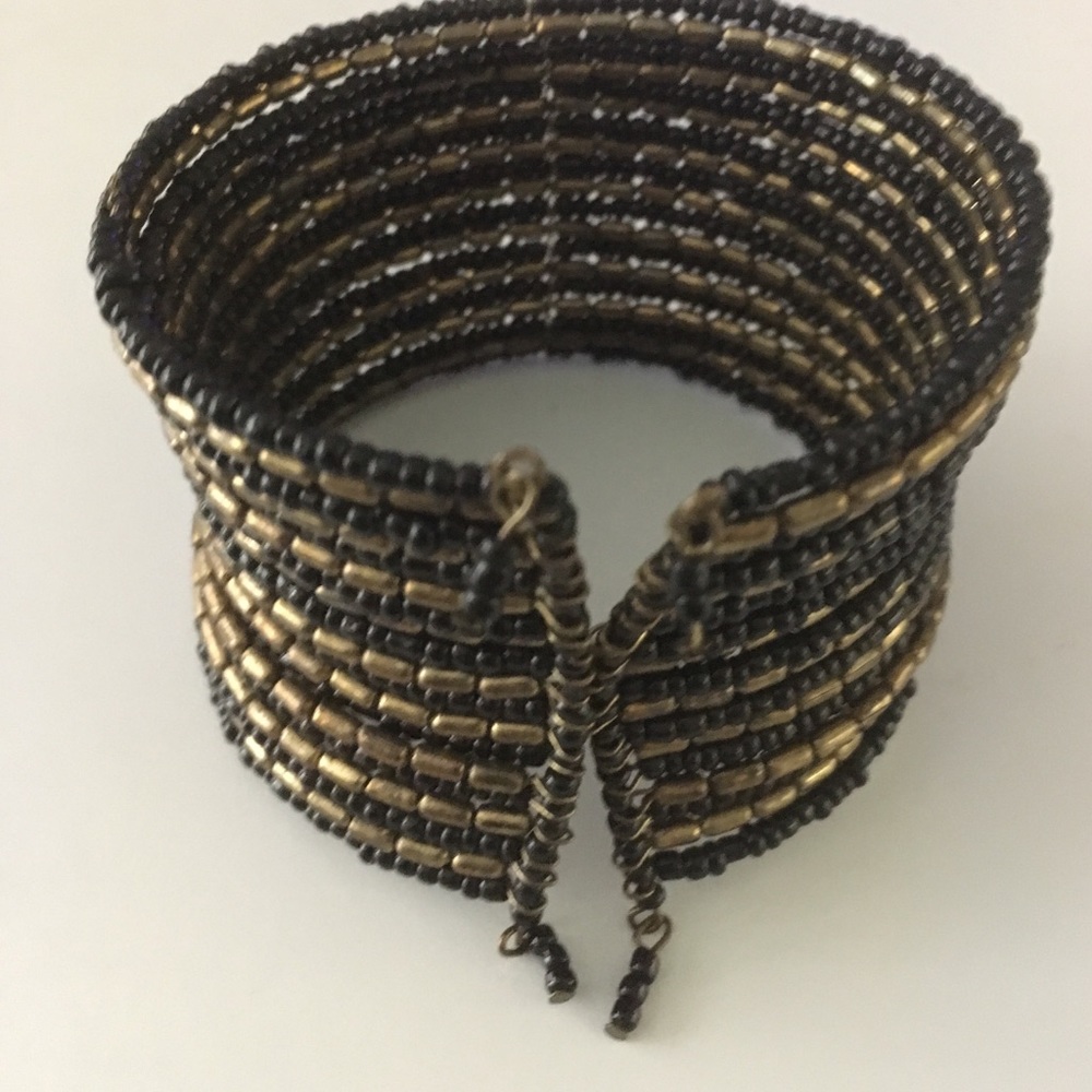 Bead and Wire Bracelet in Black and Gold
